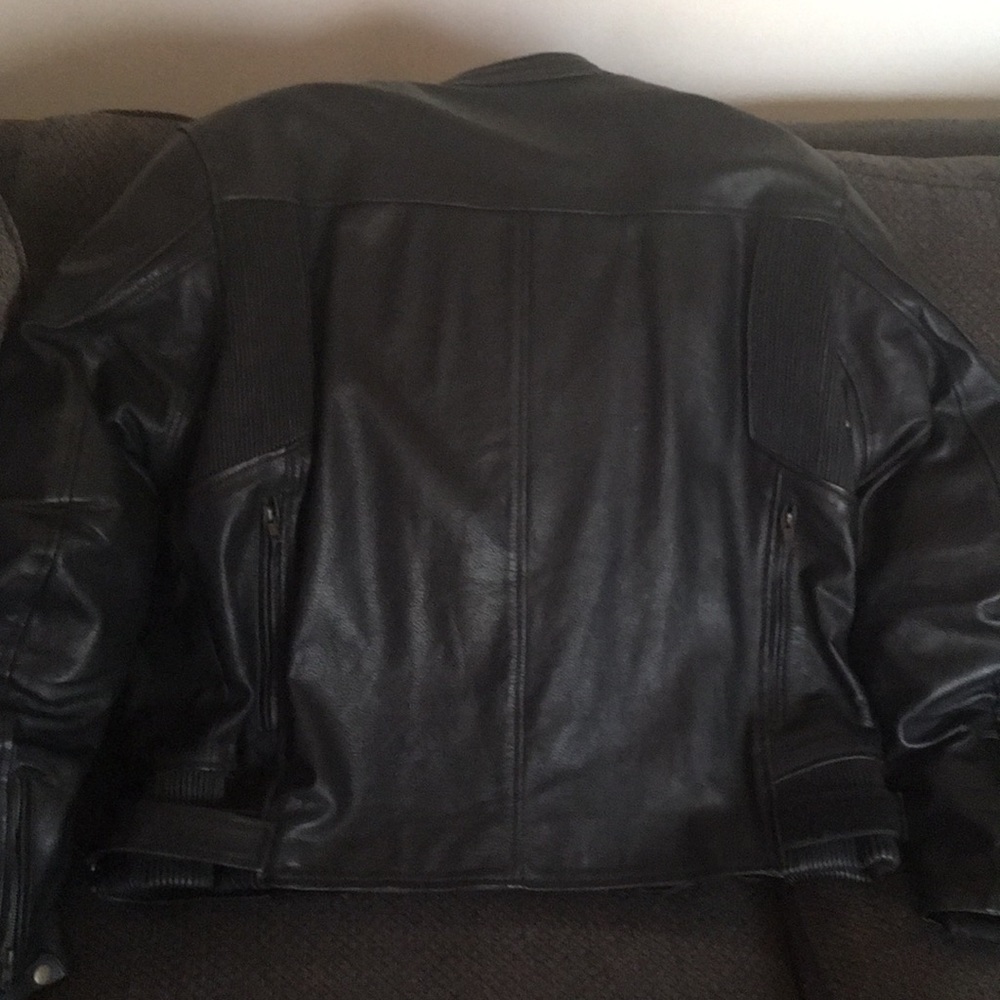 Leather armored jacket - Picture 8 of 8